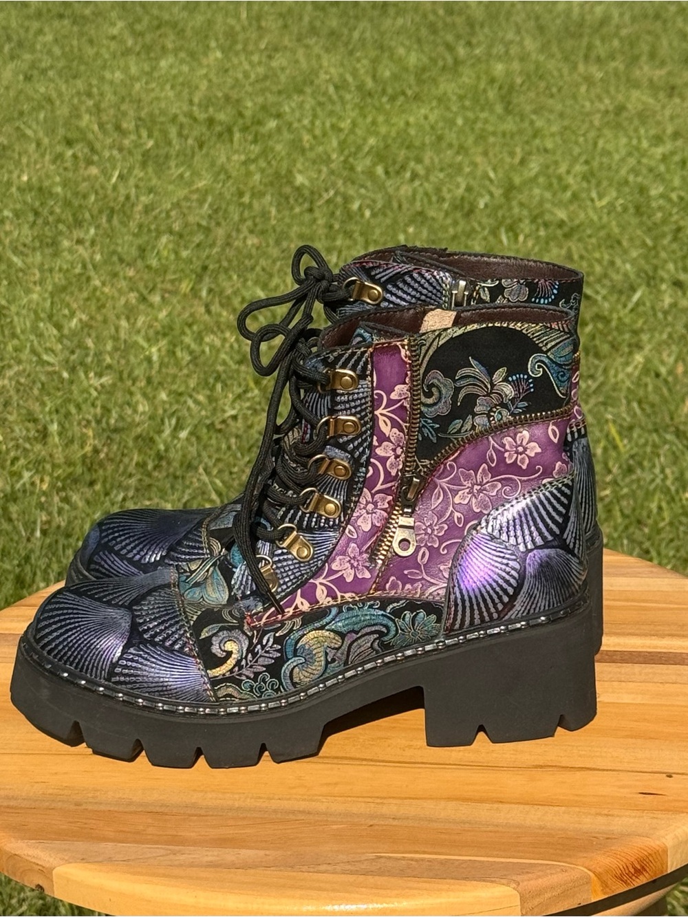 Ladies L’Artiste Floral Embossed Lace-Up Ankle Boots in Purple and Black